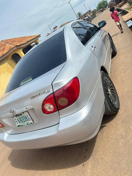 A picture of 2007 Toyota corolla