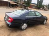 A picture of Owner need cash tomorrow for this 2004 xle Formica Toyota