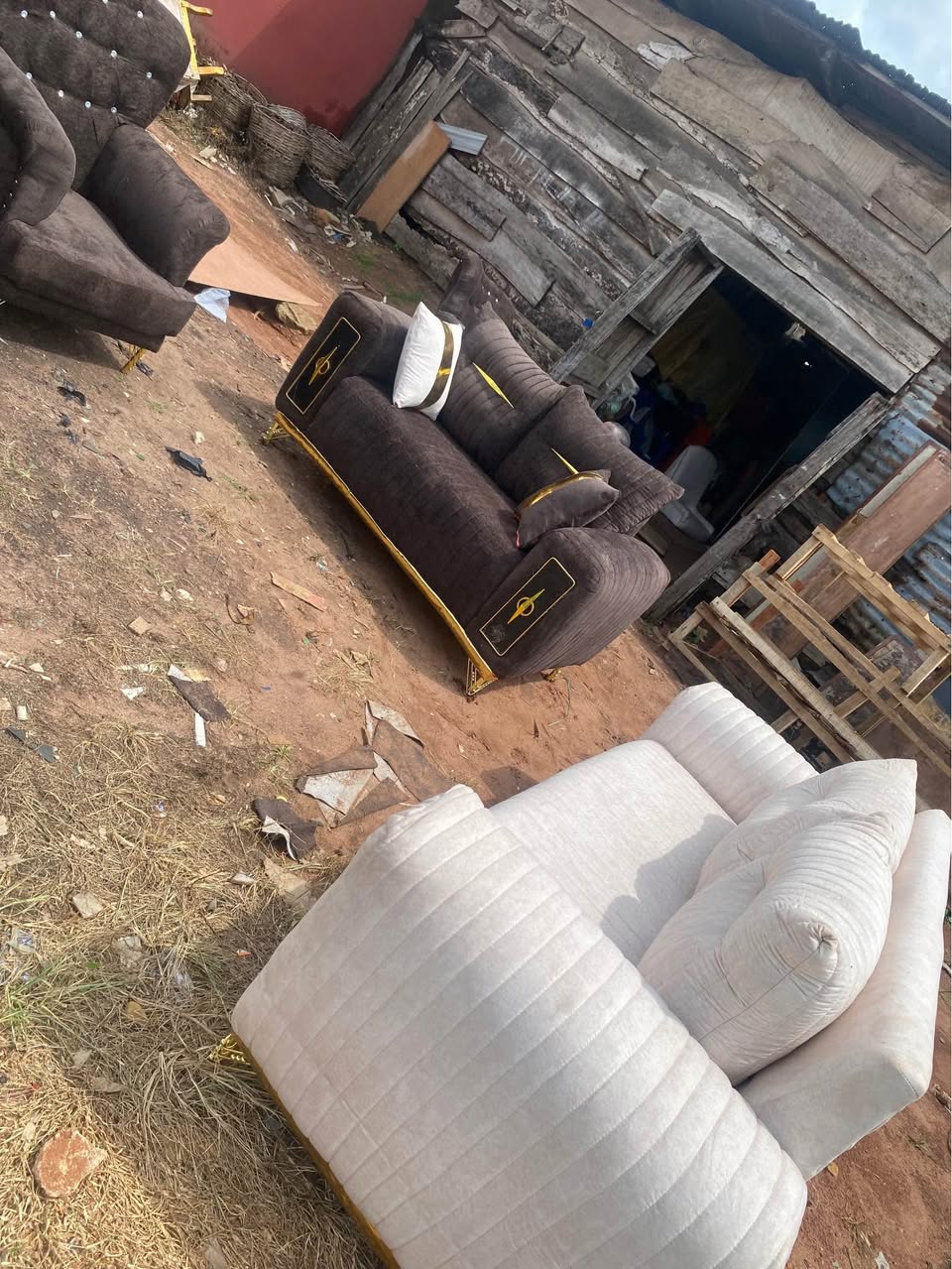 A picture of Set of chairs