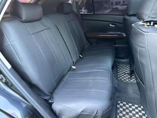A picture of Toyota Harrier