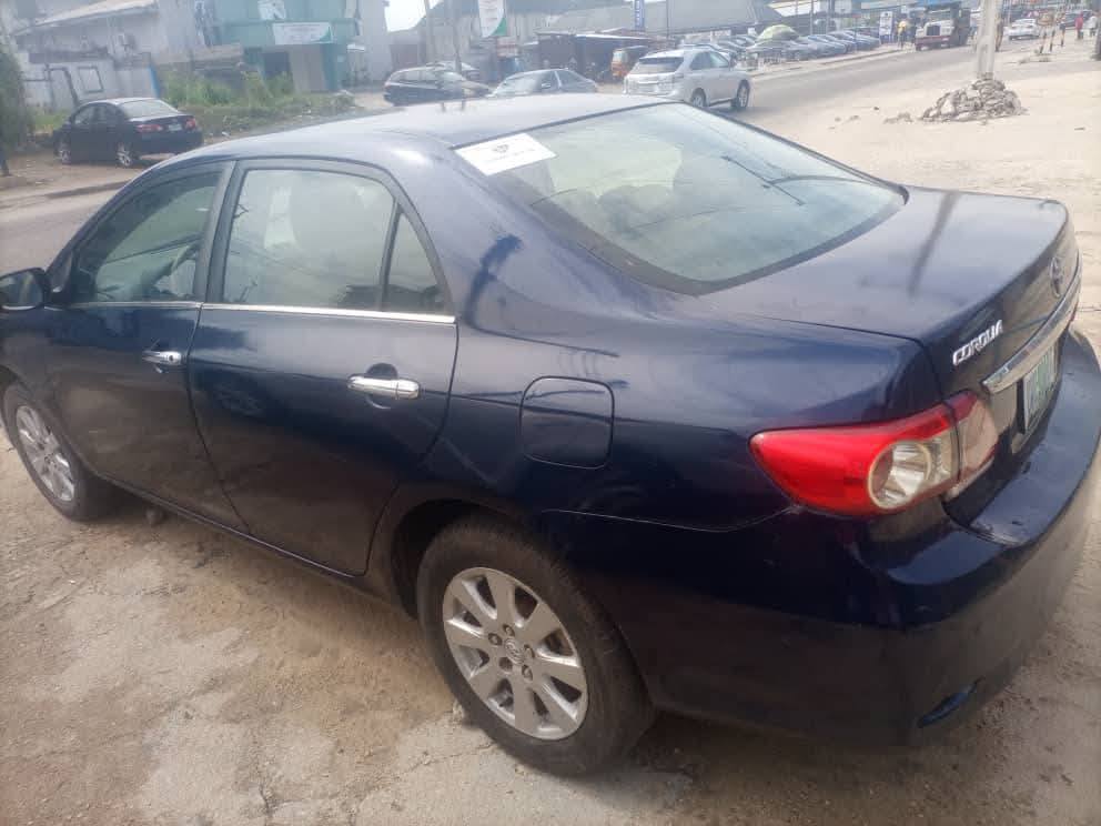 A picture of Corolla 2009