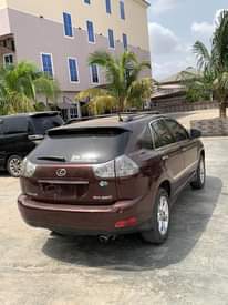 A picture of Lexus Rx350