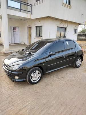 A picture of 206 Automatic