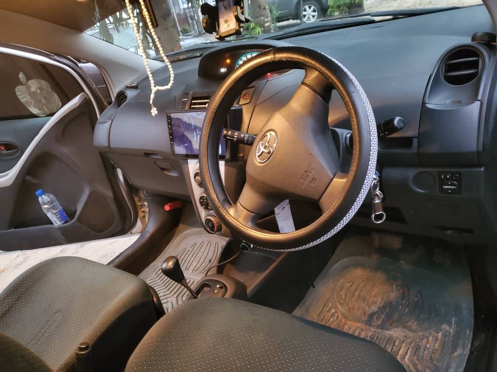 A picture of  VITZ NEW FULL AC FULL DOCUMENT BEI 7M Cc