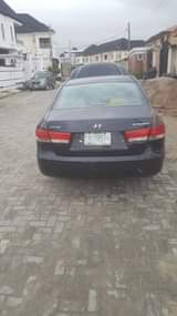 A picture of Hyundai sonata 2009 Engine Ac Gear Buy and repackage body