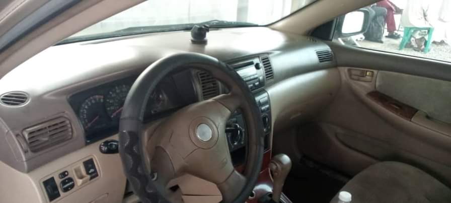 A picture of DEALER MARKET 2007 Toyota Corolla LE Painted once on first