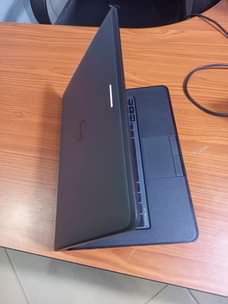 A picture of Dell latitude corei3