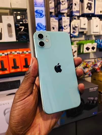 A picture of IPHONE 11