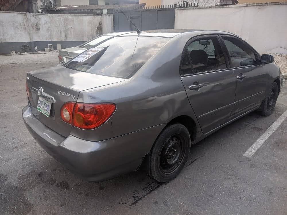 A picture of 2004 Toyota Corolla corolla