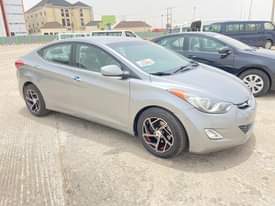 A picture of Direct Belgium 2012 Hyundai Elantra