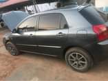 A picture of Toyota Corolla 2007 Manuel gear and engine in a very