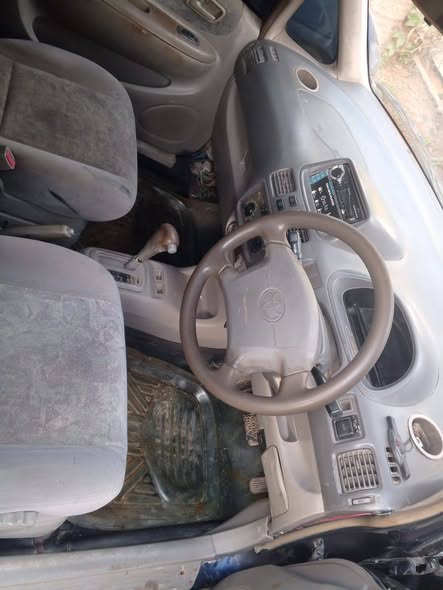 A picture of TOYOTA SPACIAL OLD