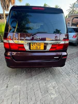 A picture of TOYOTA ALPHARD