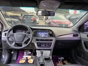 A picture of 2015 Hyundai Sonata 14m Tokunbo Contact 09023762249 08132657971
