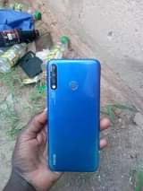 A picture of Techno spark4 haimjui fund inakrek kdg gb32 ram2 wah 0686820249