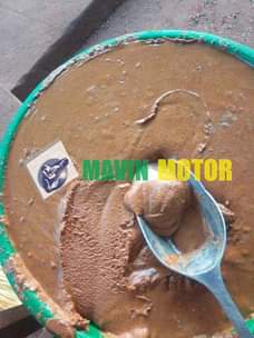 A picture of Stainless G Nut s Grinding Machine of 6kgs per G