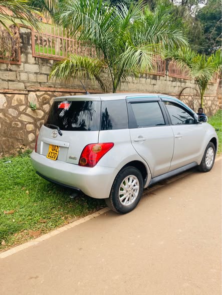 A picture of Car