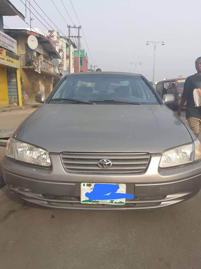 A picture of Toyota Camry Tiny light