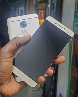 A picture of LETV 64GB RAM4GB TSH 80 000
