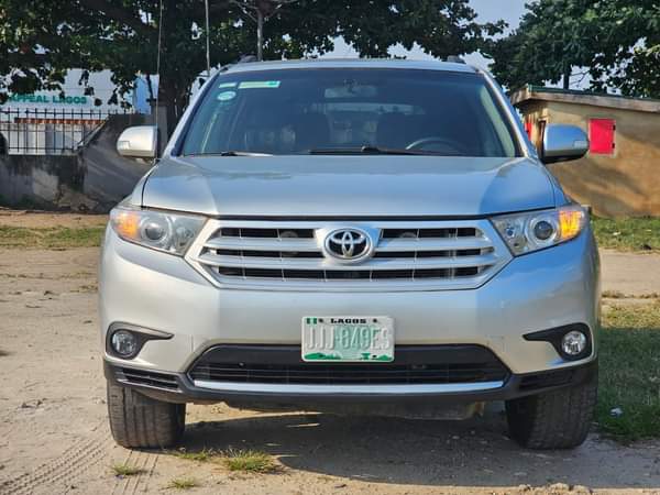 A picture of SERIOUS BUYER ONLY SHOULD DM FOR PRICE TAG PLEASE REGISTERED