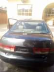 A picture of 2005 Honda Accord 4