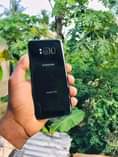A picture of Samsung S8