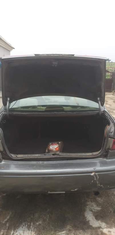 A picture of ENVELOPE TOYOTA CAMRY WITH GOOD ENGINE AND GEAR AC NEEDS
