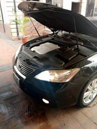 A picture of Tok grade ES350 LEXUS 2009 model Belgium engine and gear