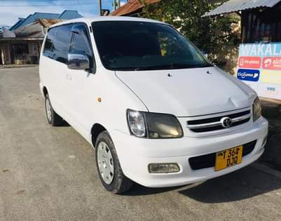 A picture of TOYOTA NOAH MILLION10 8 0716711174