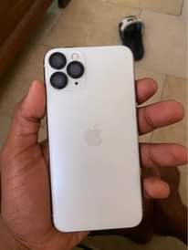 A picture of Iphone Eleven pro