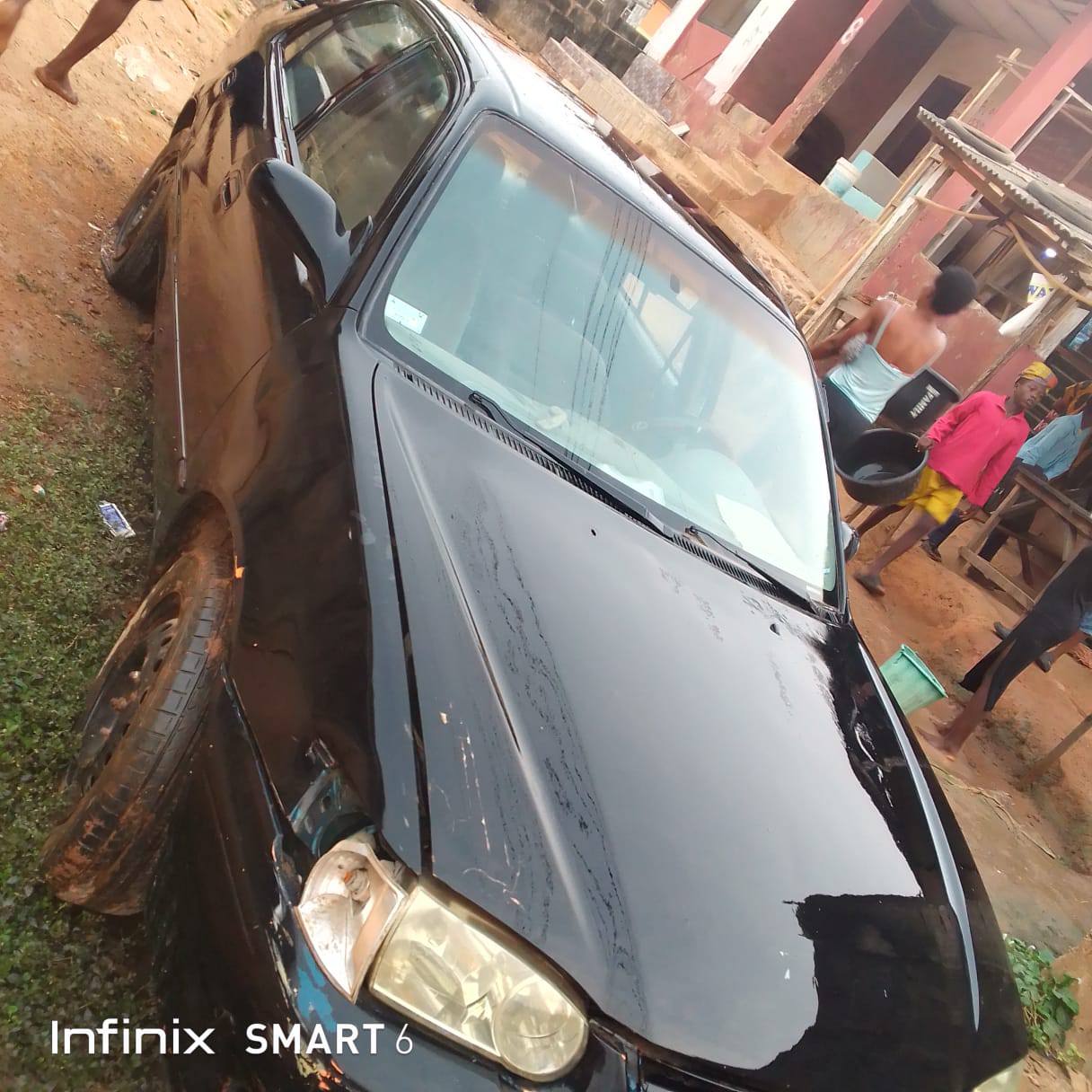 A picture of Toyota Corolla 2000