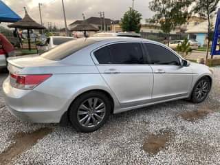 A picture of Belgium standard Honda accord 2011 model v6 engine with everything