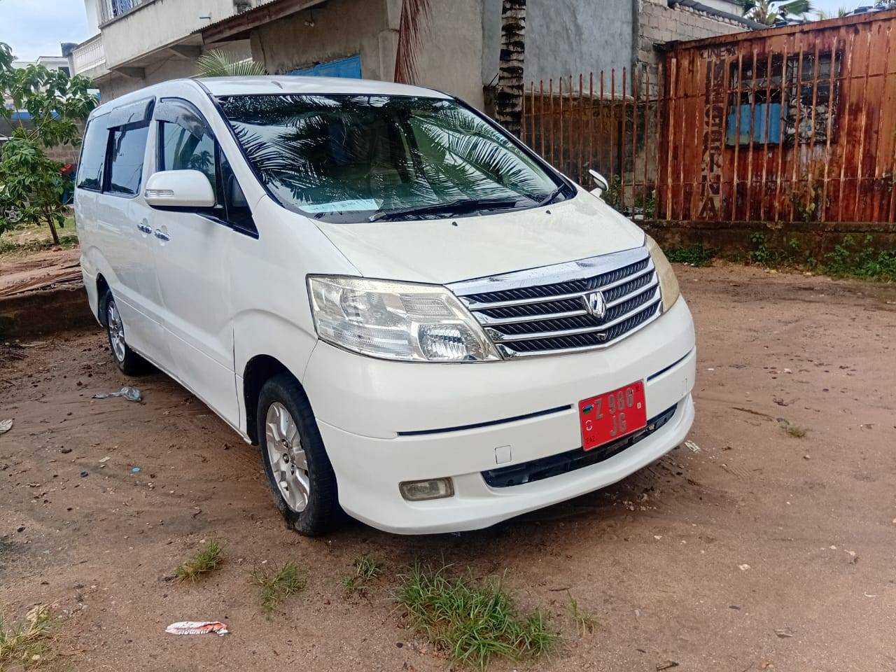 A picture of Alphard 9 5
