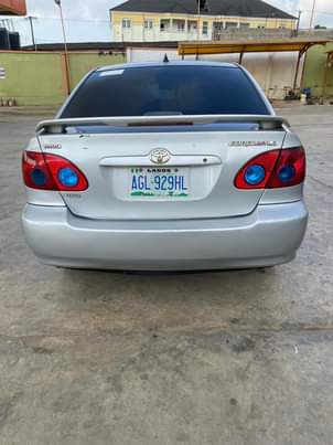 A picture of 07 Toyota Corolla LE