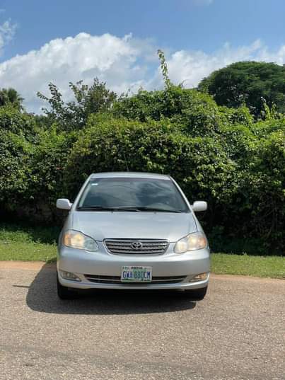 A picture of BELGIUM STANDARD SUPER CLEAN USED TOYOTA COROLLA LE 2005 MODEL
