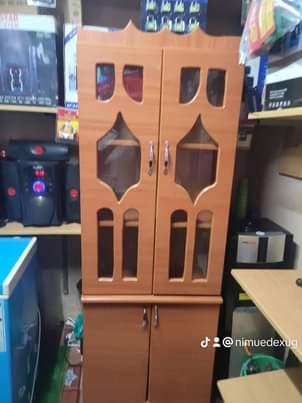 A picture of Fairly used household properities on quick sale