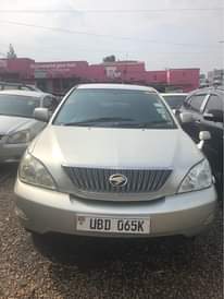A picture of Toyota Harrier