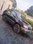 A picture of LEXUS RX300