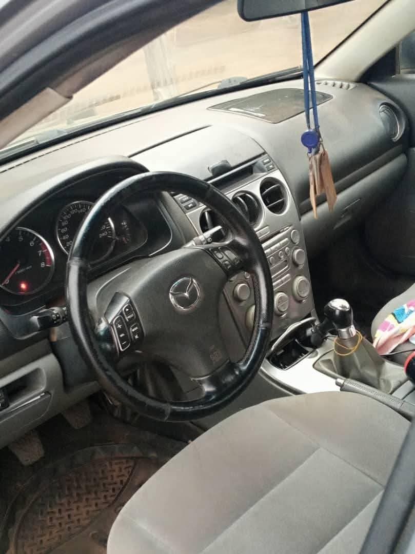 A picture of 2003 Mazda 6