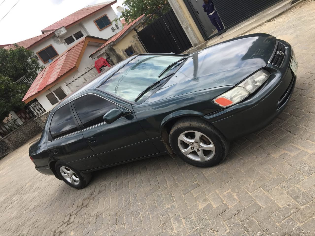 A picture of Toyota Camry for sell engine and gear a c Location