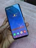 A picture of Samsung s8
