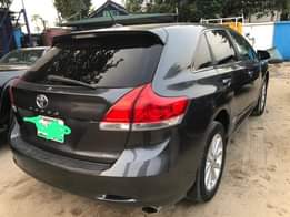 A picture of Distress DistressDistress belgium grade 2011 Toyota Venza in Port hacourt