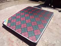 A picture of Nauza godoro la 5kwa6 bado mpya sh 135000 piga 0753027005