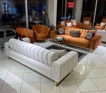 A picture of Tunauza sofa aina zote kwa bei nafuu kalibuni sana 0714231414