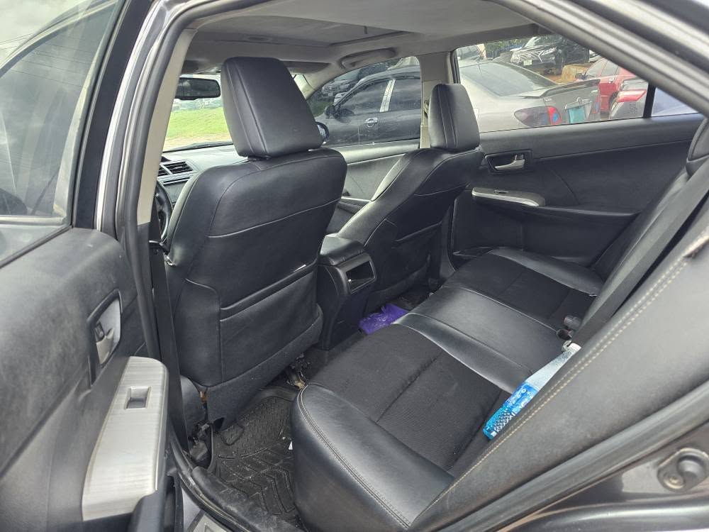 A picture of Toyota Camry SE 2013 for 7.9m