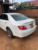 A picture of MARK X ON SALE 18 000 000 NEGOTIABLE CALL 0701057114