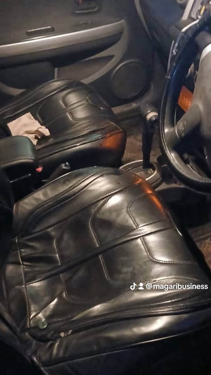 A picture of TOYOTA IST