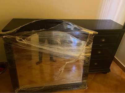 A picture of used dressing mirror