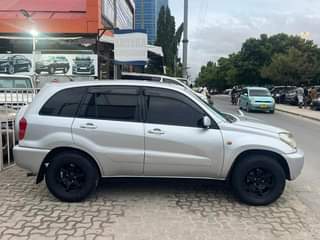 A picture of TOYOTA RAV4