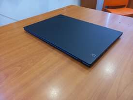 A picture of LENOVO X1 CARBON